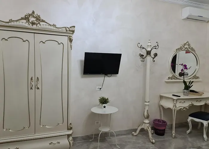 Innstation Guesthouse